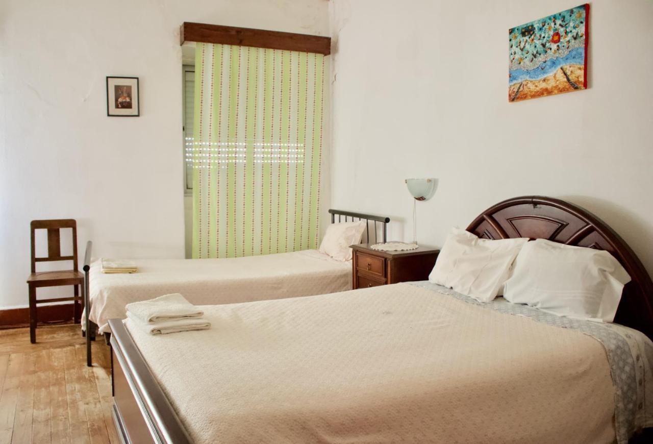 Bed and Breakfast Residencial Tarouca Fundão Exterior foto